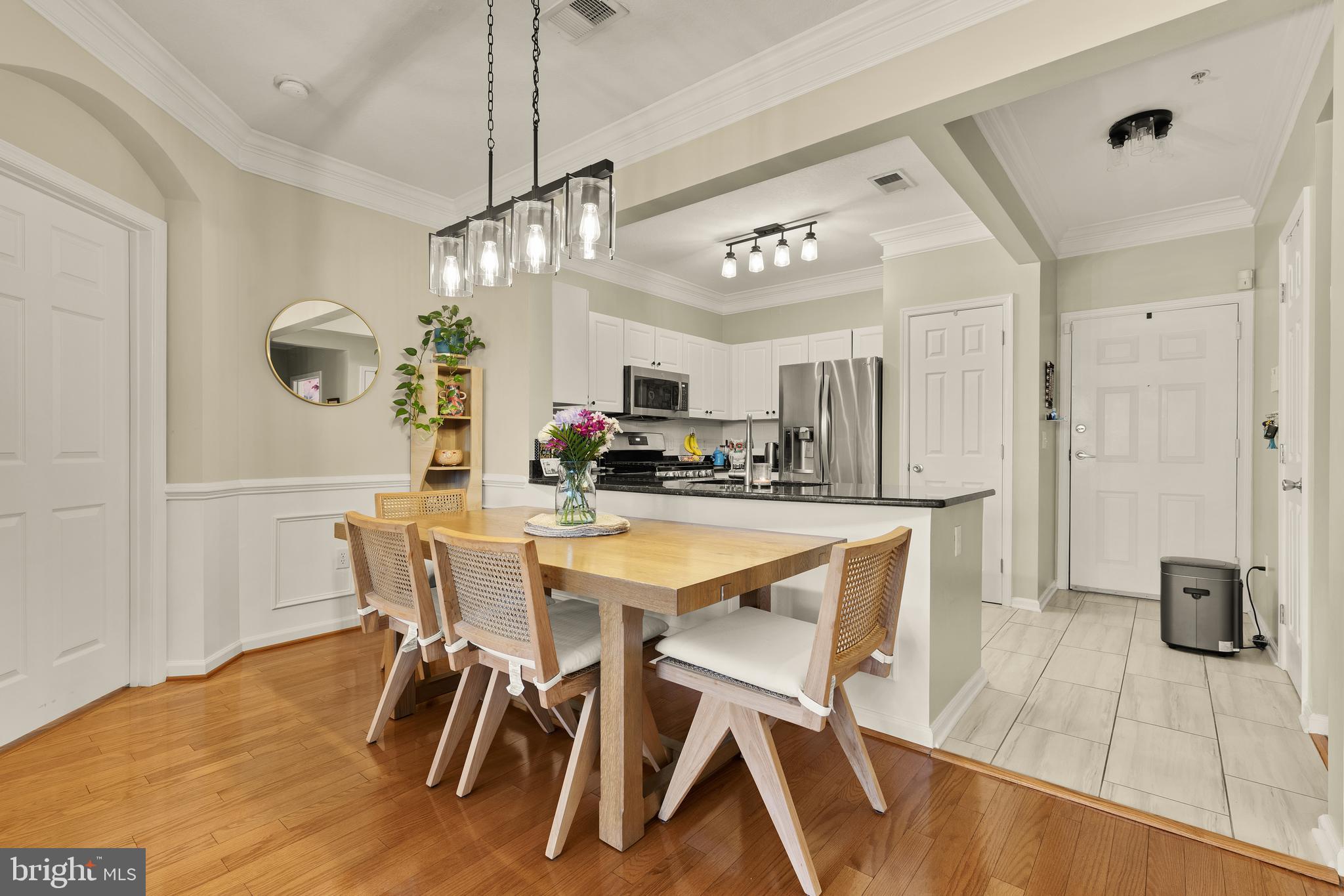 THE COLONNADE AT KENTLANDS - Residential