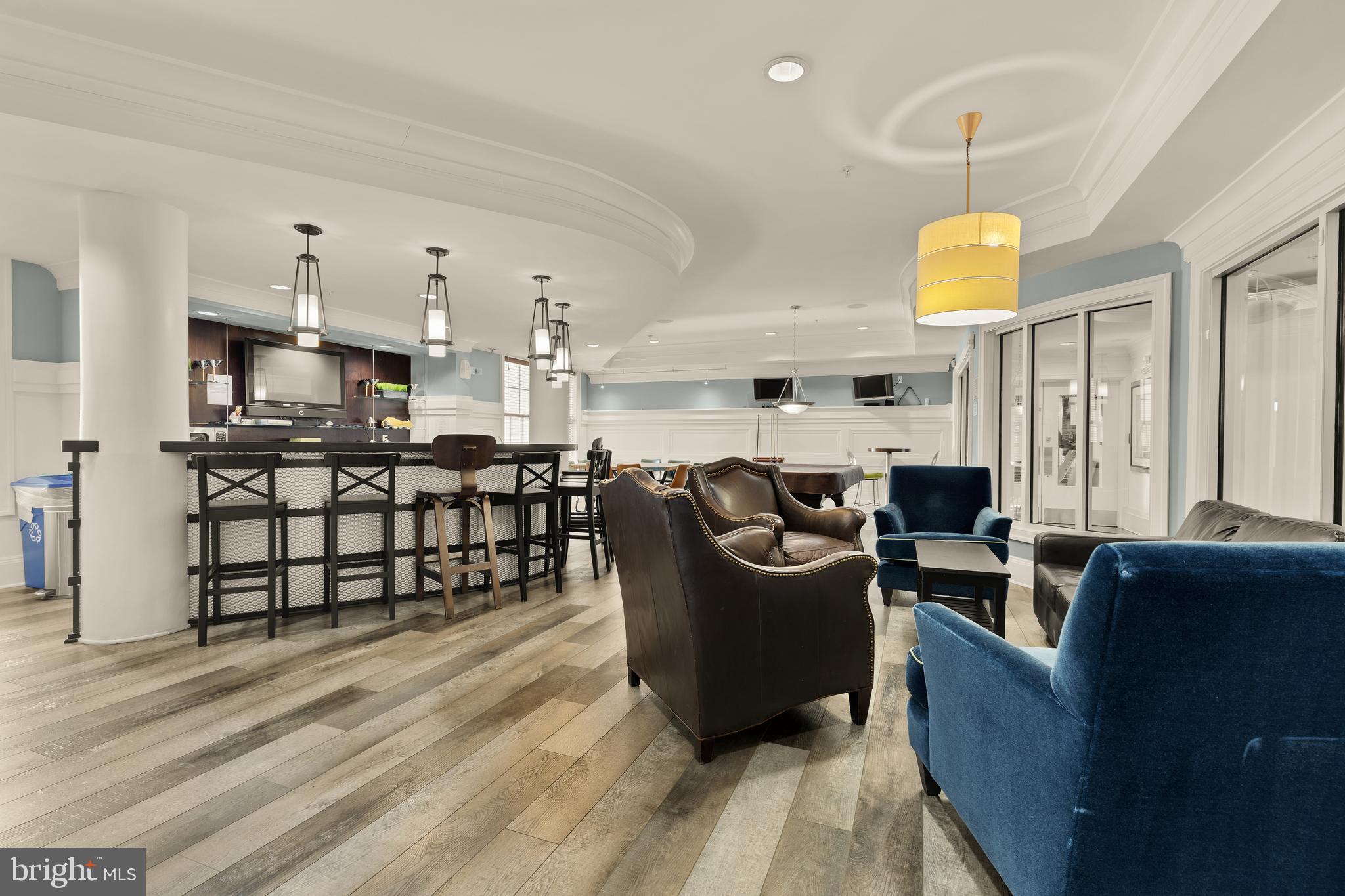 THE COLONNADE AT KENTLANDS - Residential