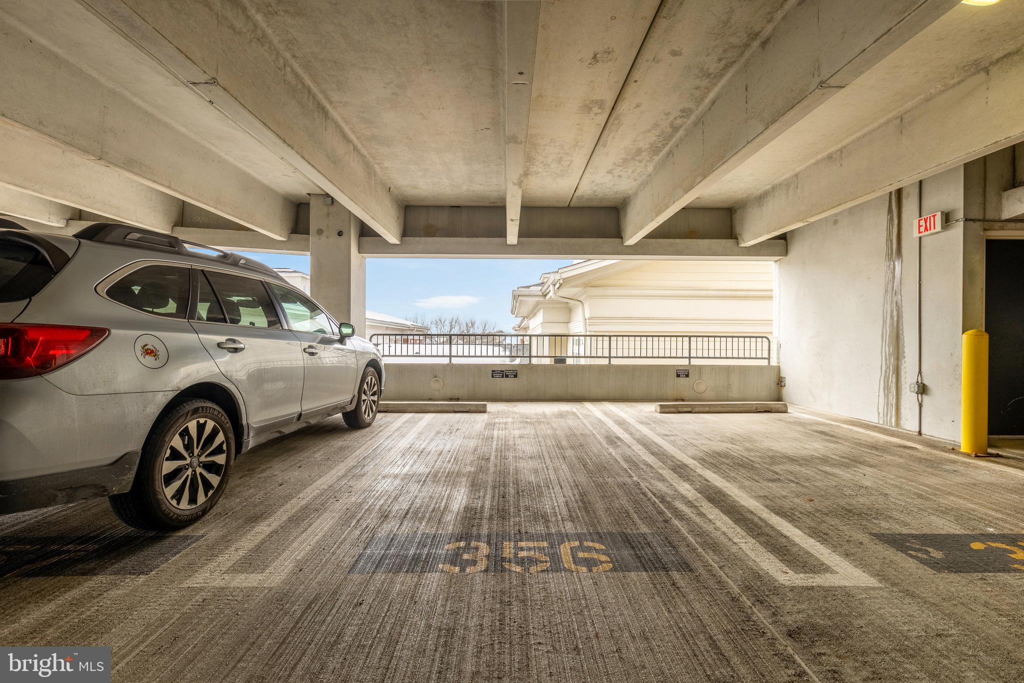 THE COLONNADE AT KENTLANDS - Residential