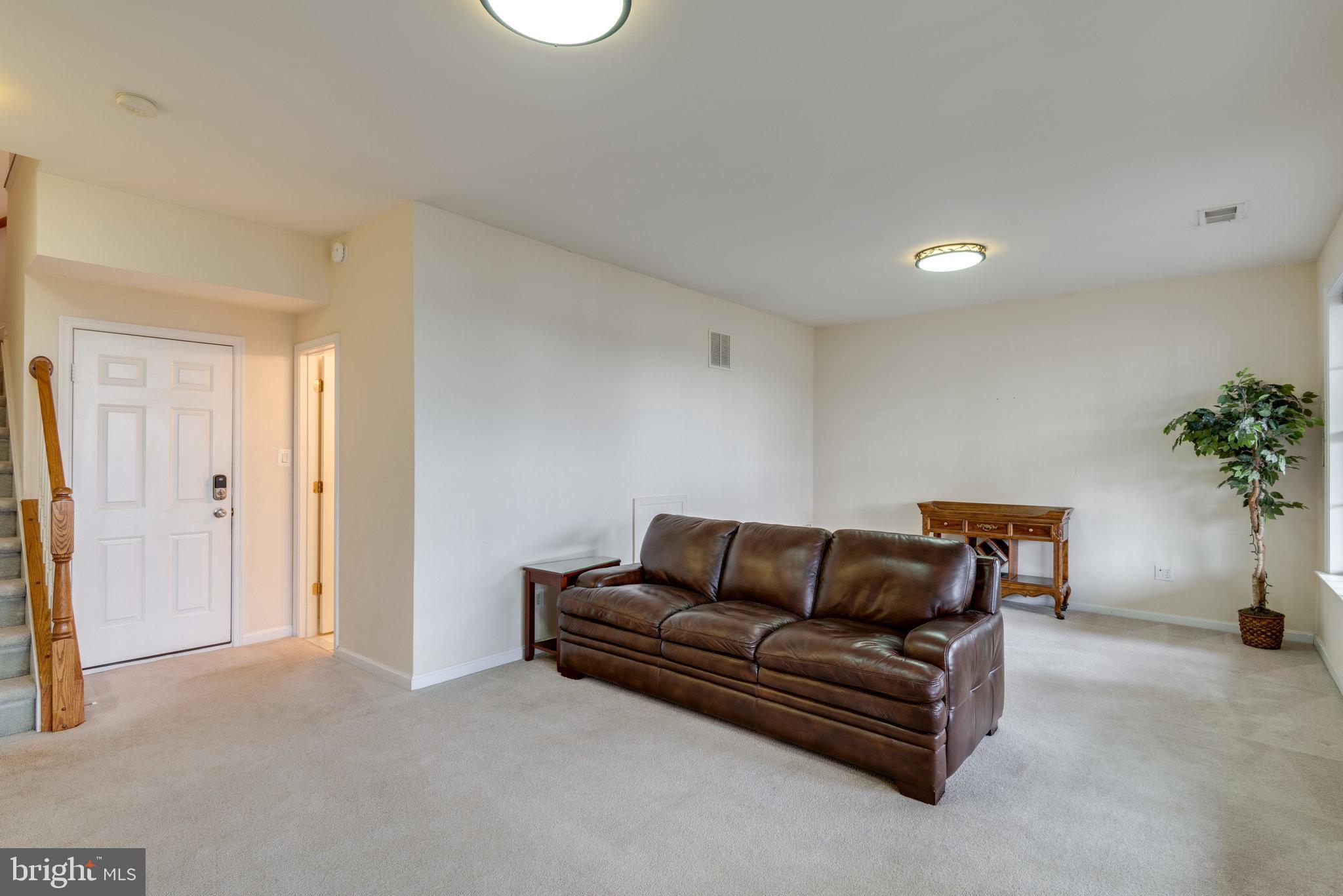 POTOMAC STATION - Residential