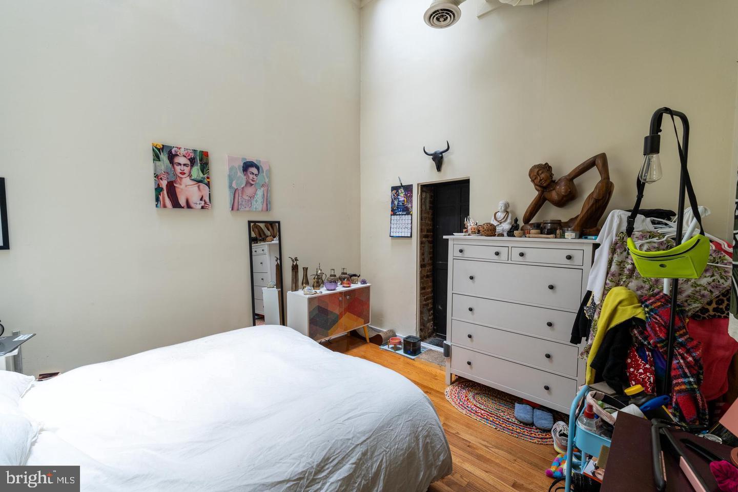 OLD CITY - Residential Lease