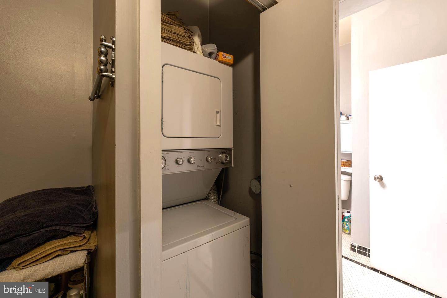 OLD CITY - Residential Lease