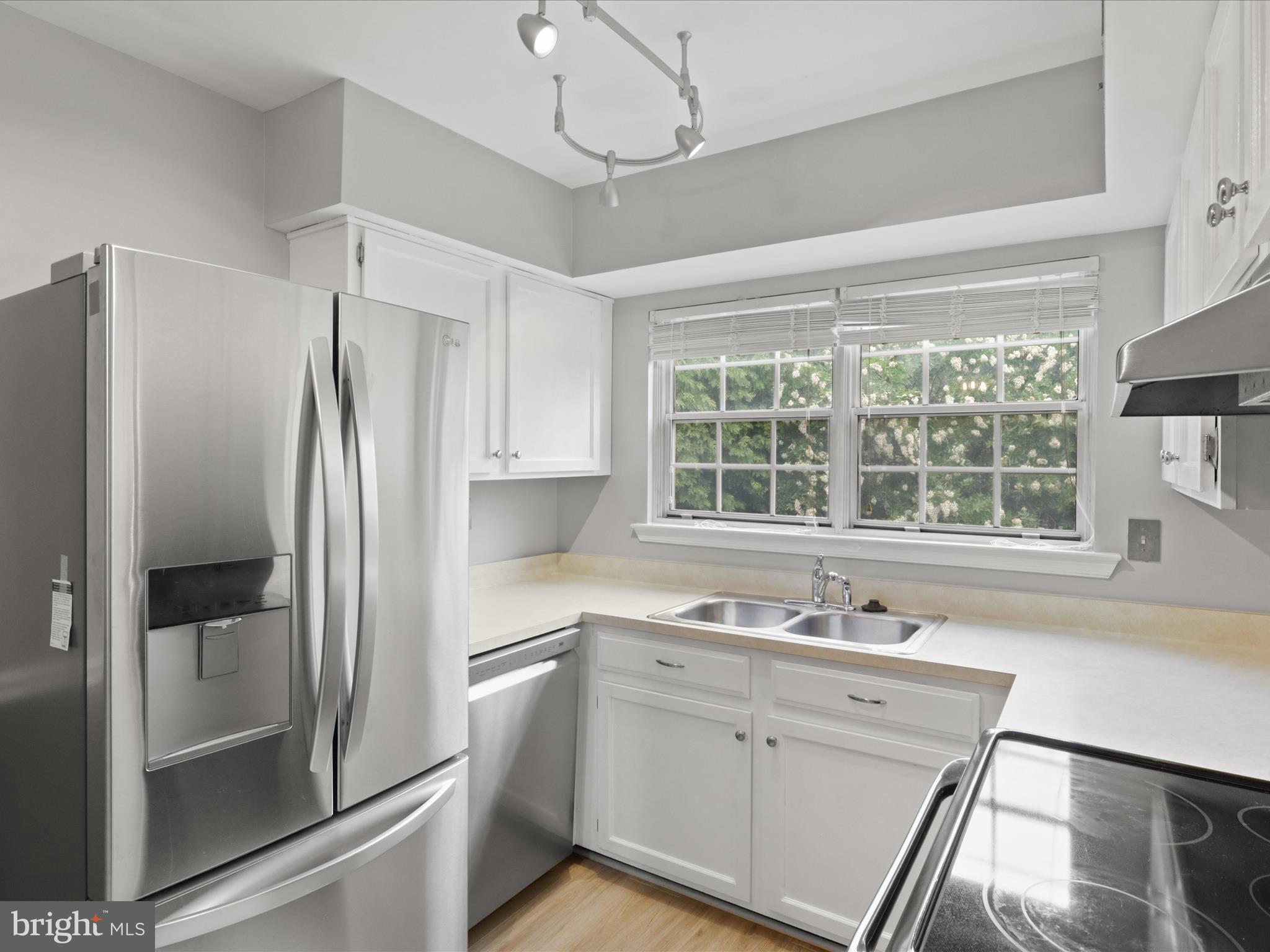 NEW PROVIDENCE VILLAGE - Residential Lease