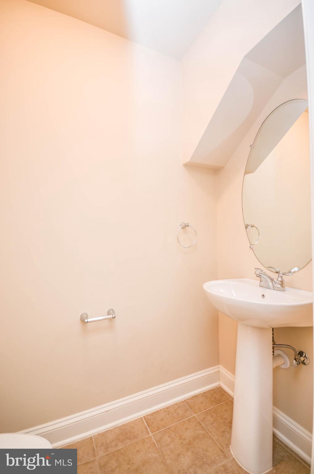 CLARKSBURG VILLAGE - Residential Lease