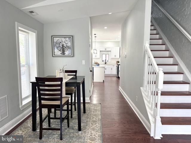 HOPKINS - Residential