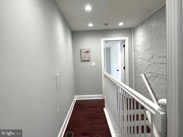 HOPKINS - Residential