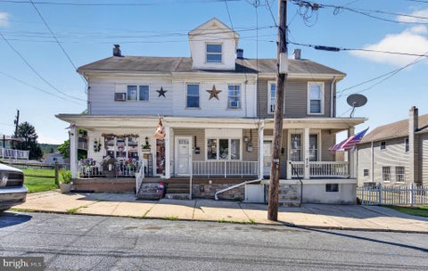 Townhouse For Sale - 436 E Elm Street<br/> Schuylkill County, TAMAQUA, PA 18252