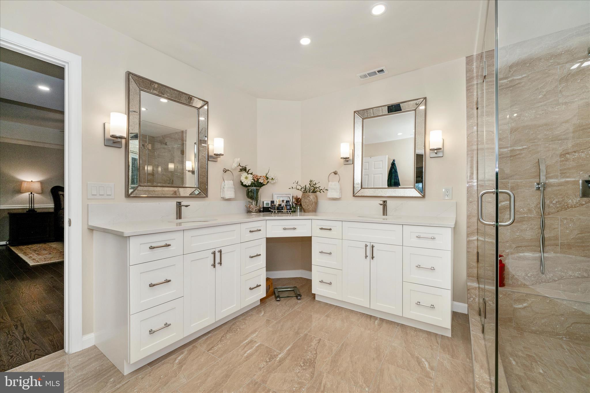 SHIPLEYS RETREAT - Residential