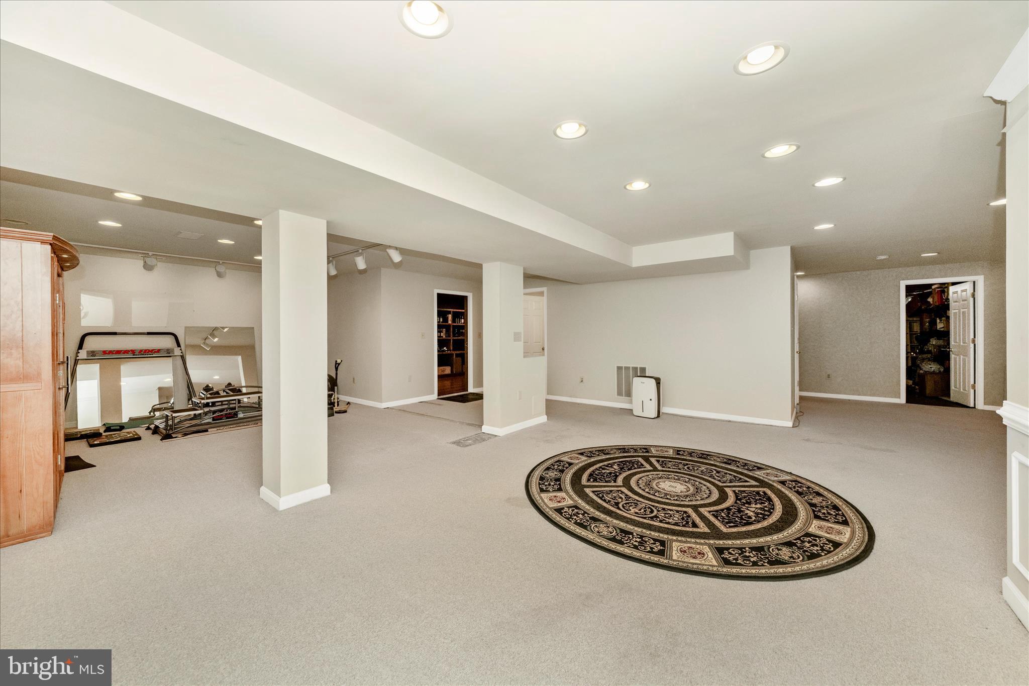 SHIPLEYS RETREAT - Residential