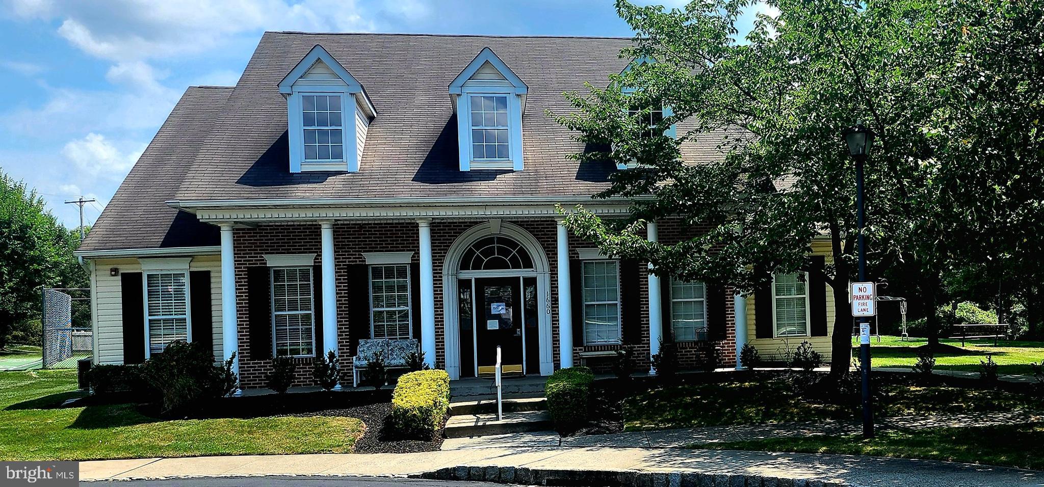 SALEM MANOR - Residential Lease