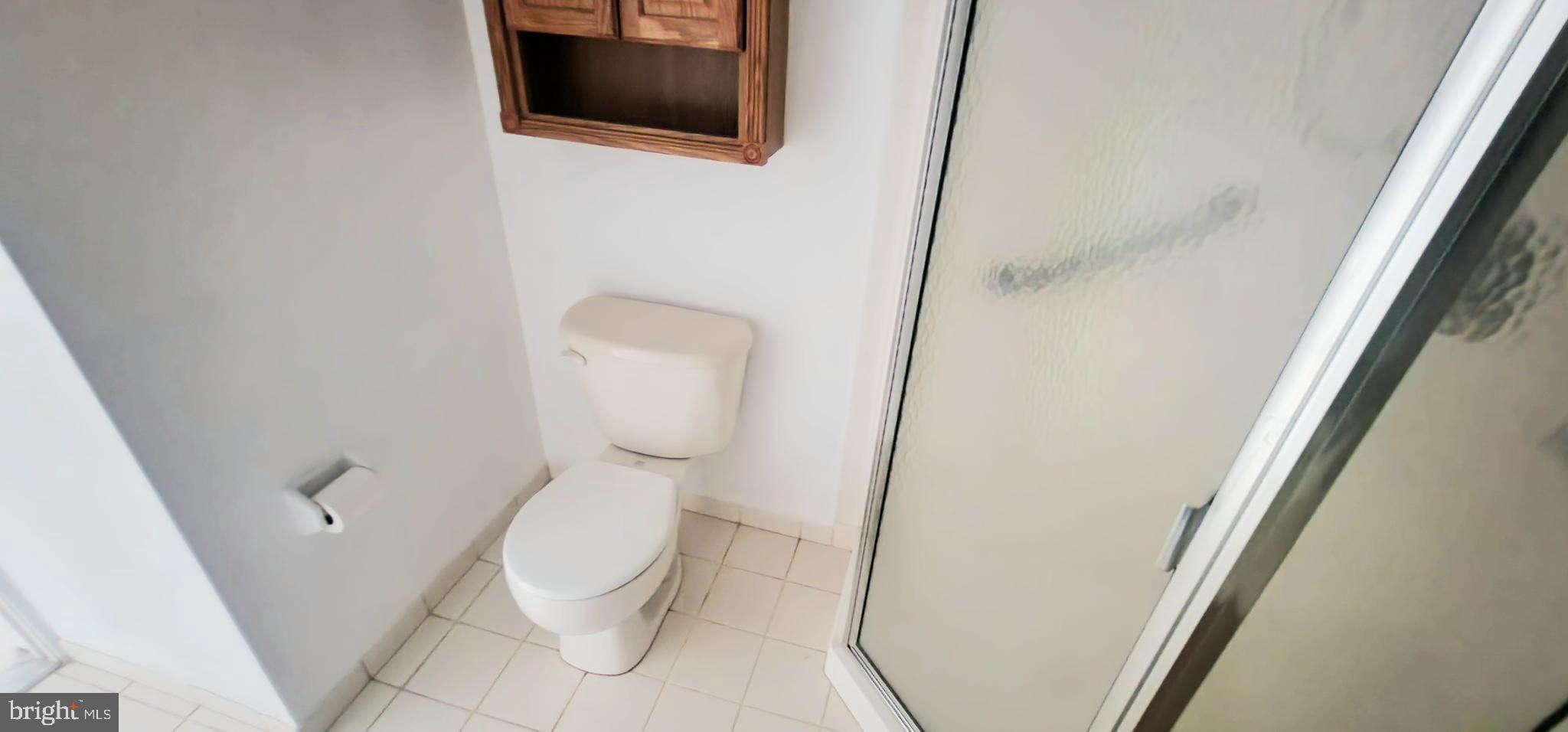 SALEM MANOR - Residential Lease