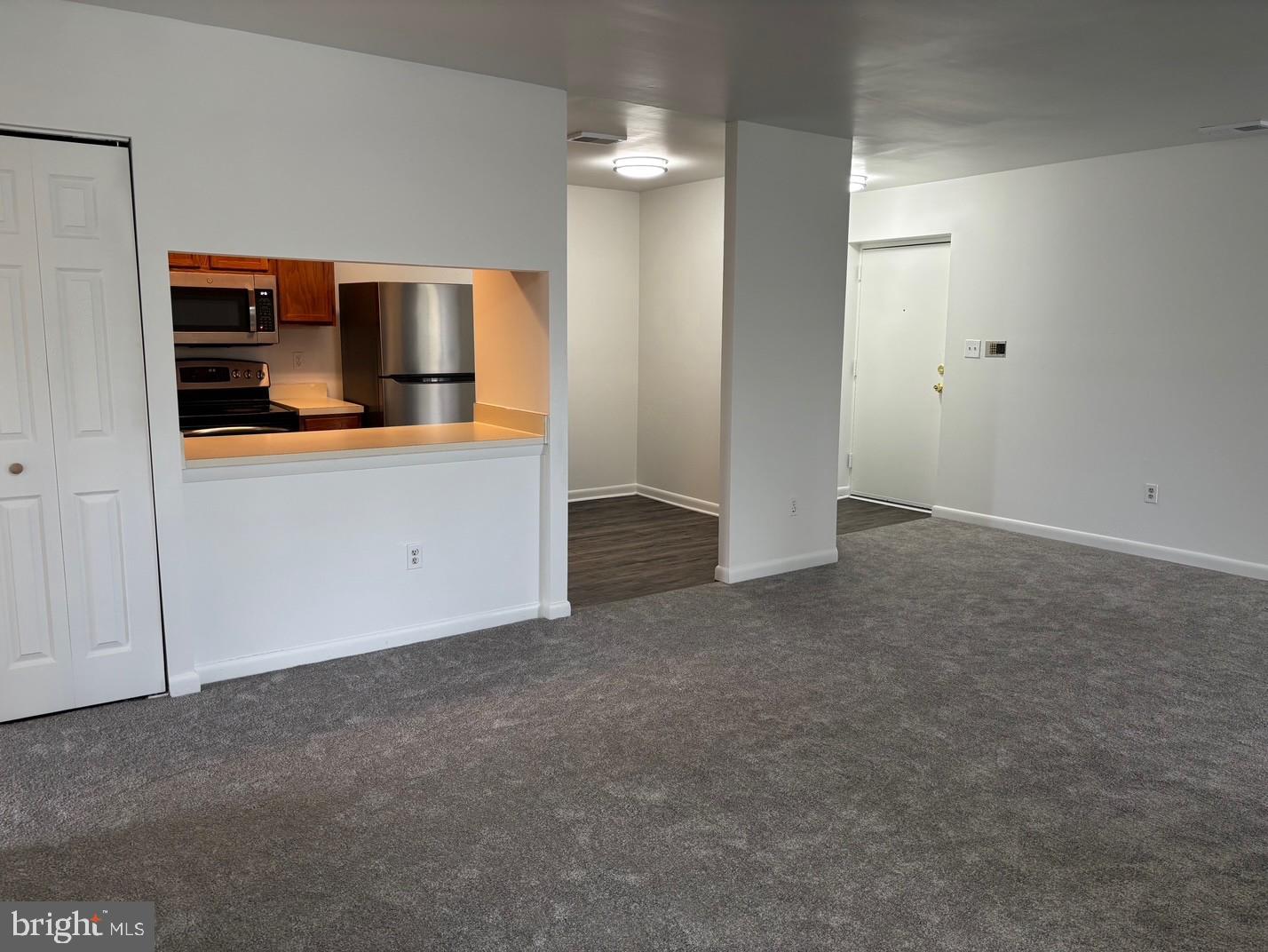 SATYR GREEN - Residential Lease