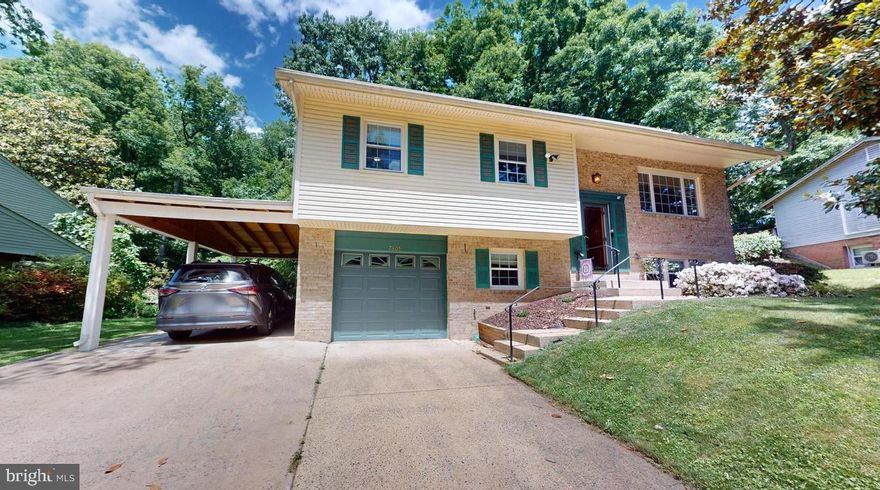 Welcome to 7305 Whitson Drive, a charming residence nestled in the heart of Springfield, VA. This delightful home features 4 spacious bedrooms and 2 and half modern bathrooms, offering ample space for comfortable living. The bright and airy living areas are complemented by beautiful hardwood floors and large windows, providing an abundance of natural light. The updated kitchen boasts stainless steel appliances and sleek countertops, perfect for culinary enthusiasts. Enjoy outdoor living in the private, fenced backyard, ideal for entertaining or relaxing. Conveniently located near shopping centers, and major commuter routes, this home provides both tranquility and accessibility. Don’t miss the opportunity to lease this lovely property and experience the all that Springfield has to offer. Available August 1st!