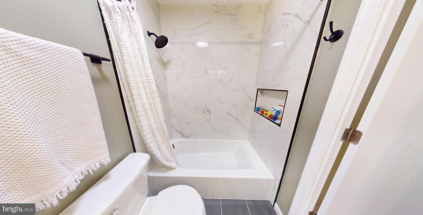 SPRINGFIELD - Residential Lease