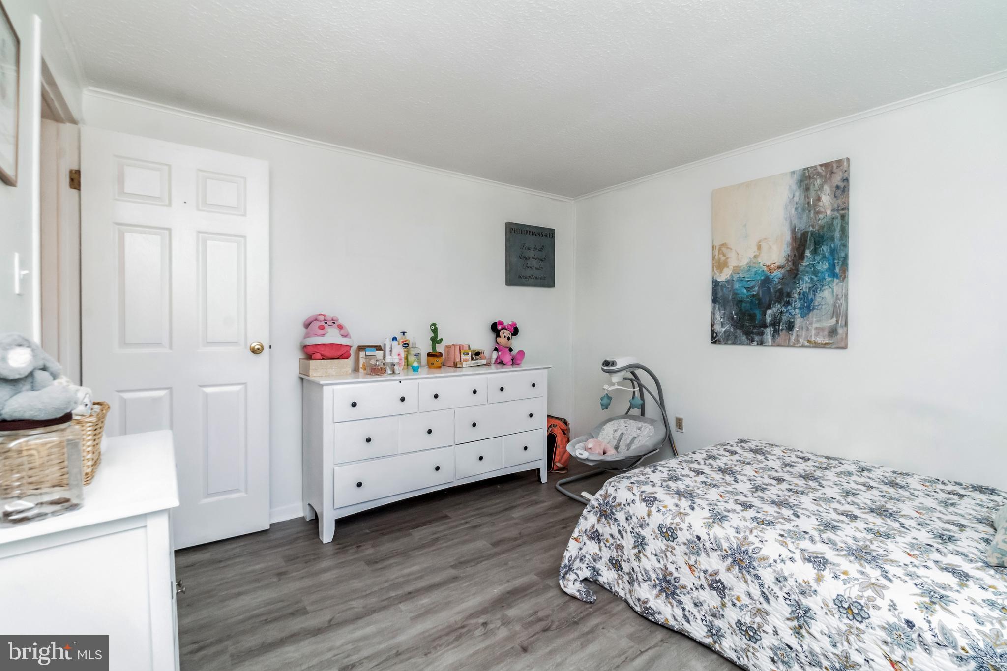 GREENWOOD KNOLLS - Residential