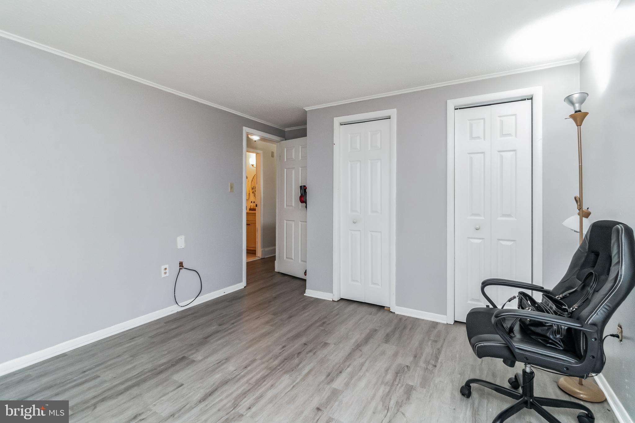 GREENWOOD KNOLLS - Residential