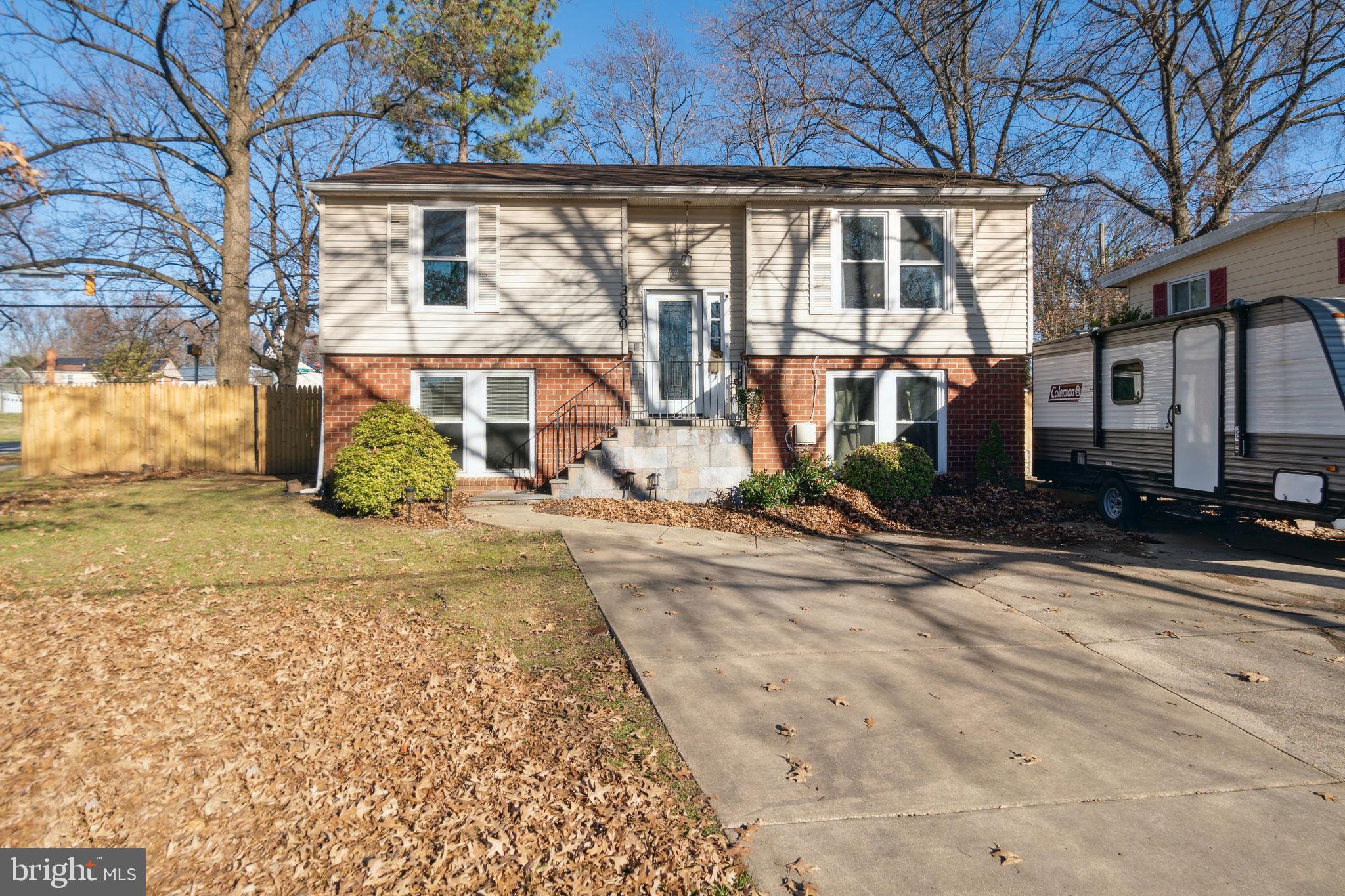 GREENWOOD KNOLLS - Residential