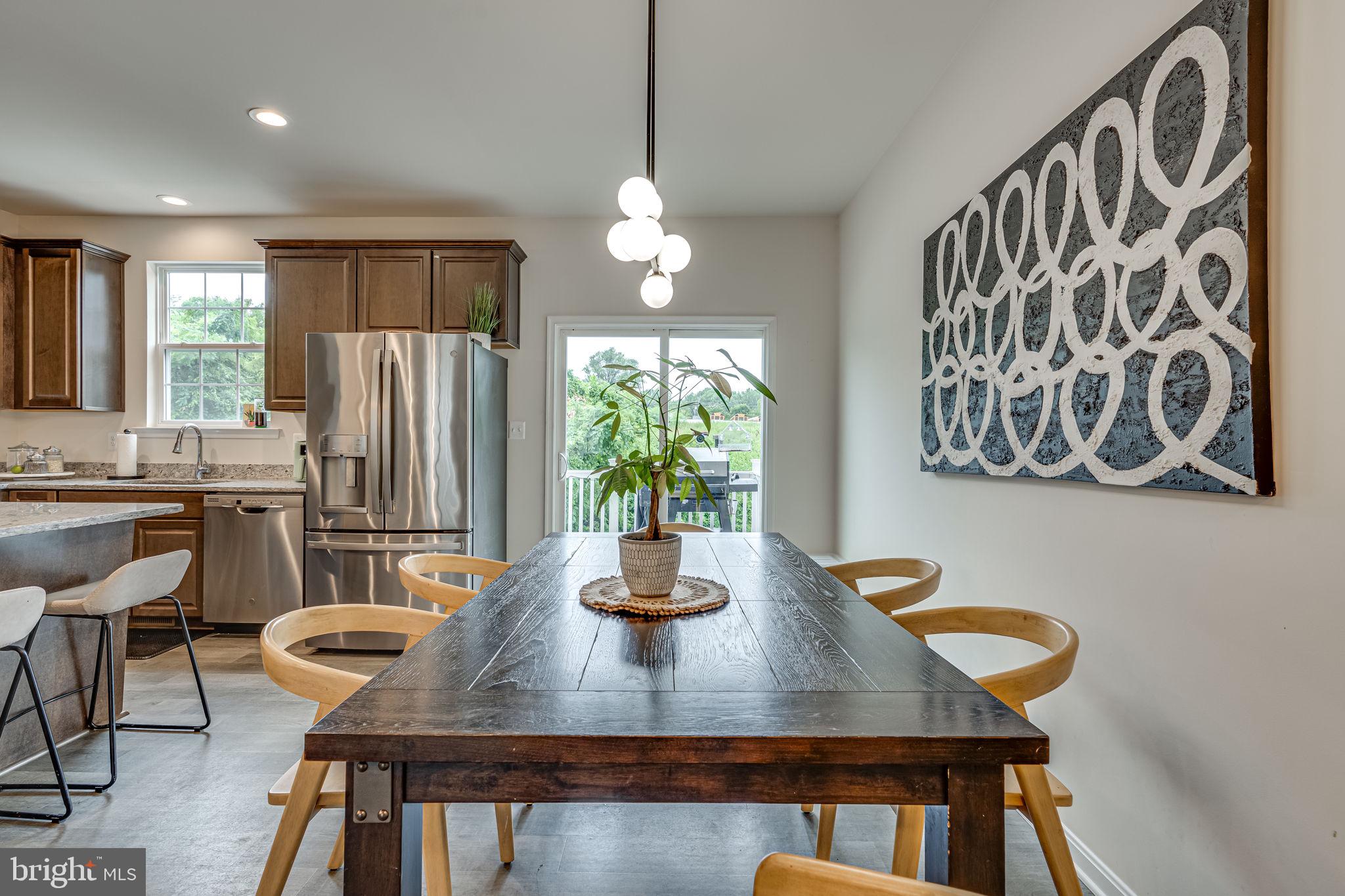 PRINCE FREDERICK CROSSING - Residential Lease