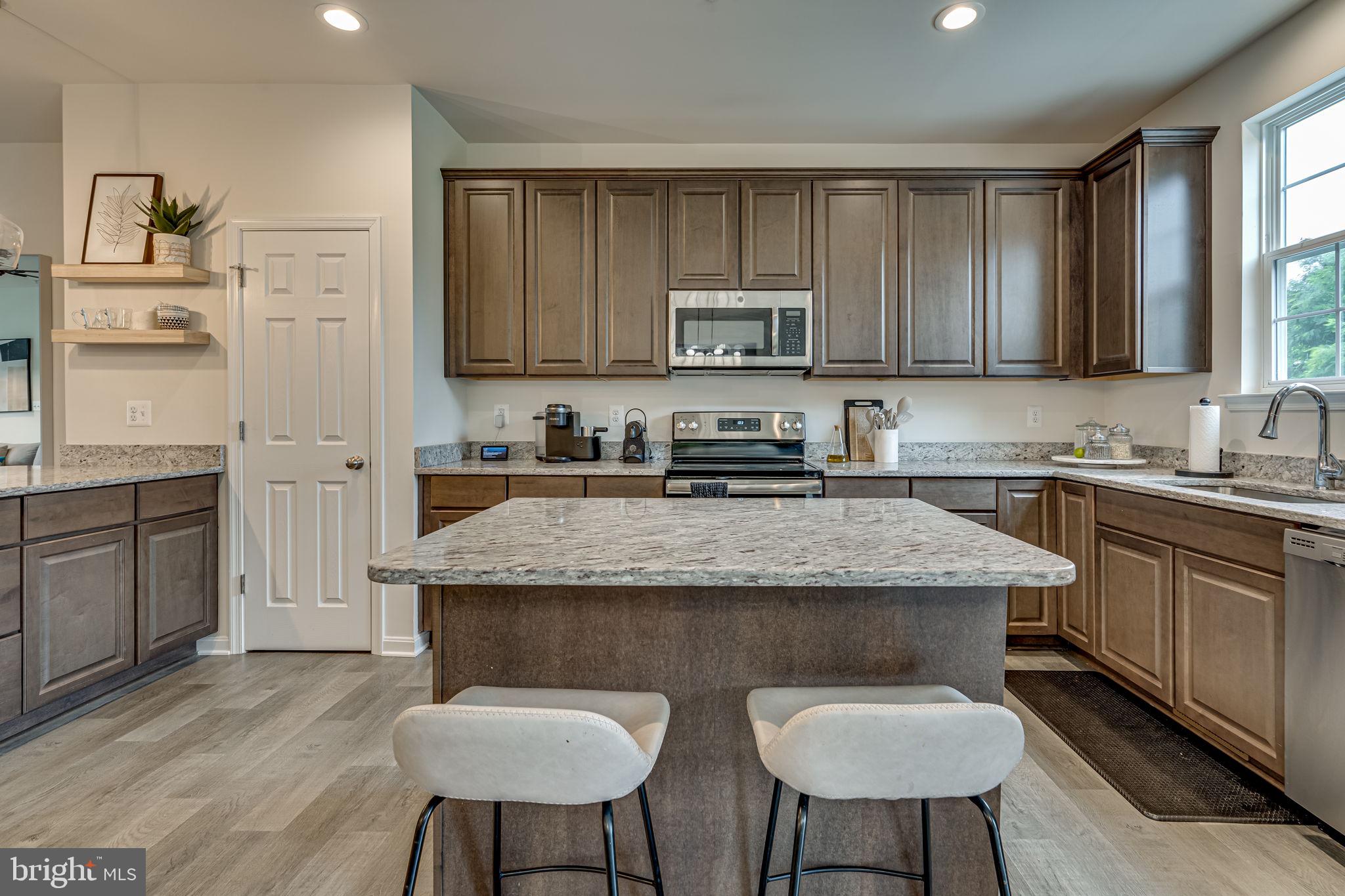 PRINCE FREDERICK CROSSING - Residential Lease