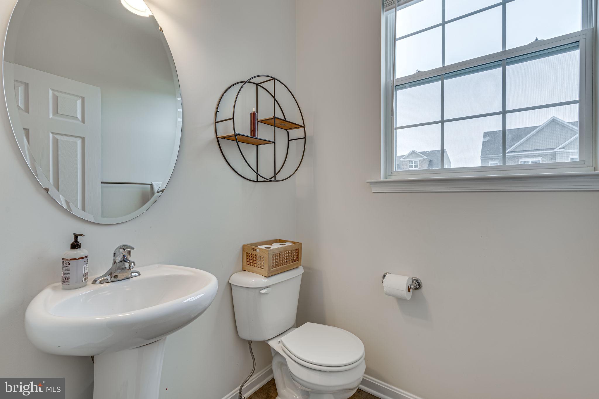 PRINCE FREDERICK CROSSING - Residential Lease