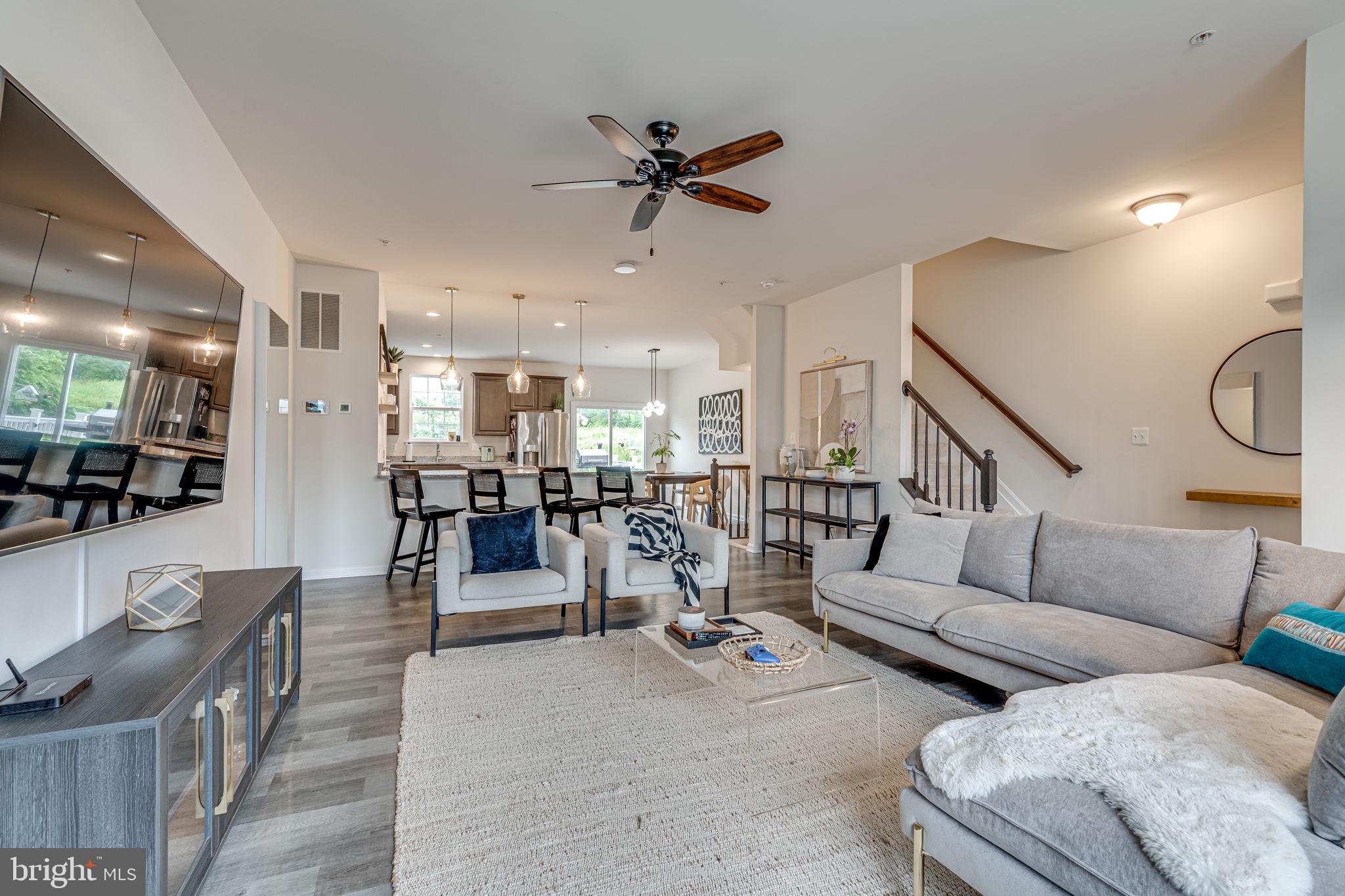 PRINCE FREDERICK CROSSING - Residential Lease