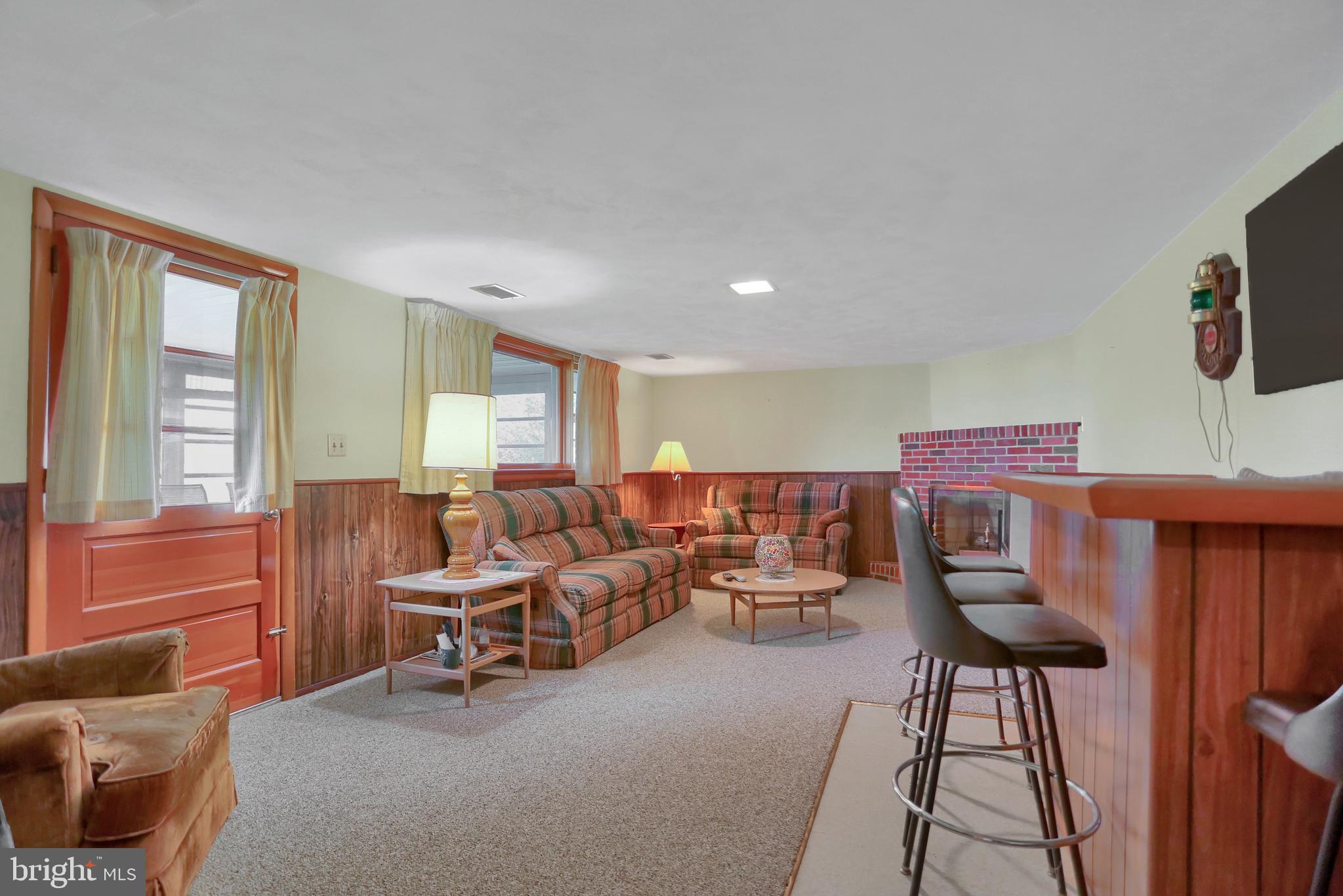 NEW SALEM BORO - Residential