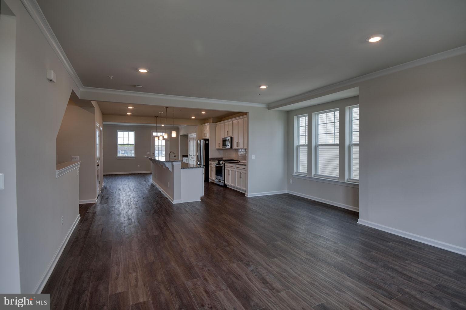 WESTVIEW SOUTH - Residential Lease