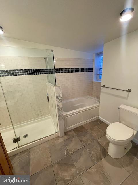 PASSYUNK SQUARE - Residential Lease