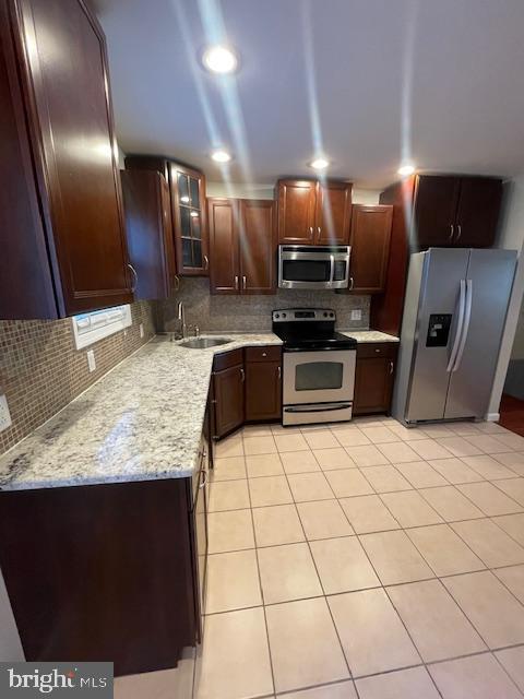 PASSYUNK SQUARE - Residential Lease