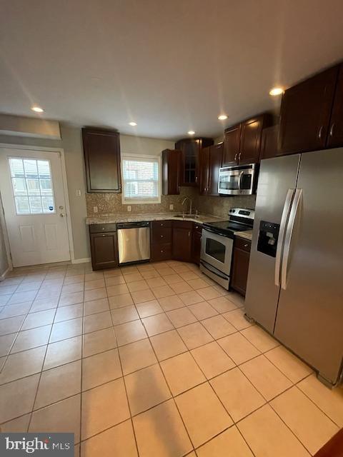 PASSYUNK SQUARE - Residential Lease