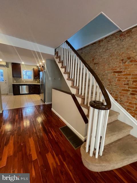 PASSYUNK SQUARE - Residential Lease