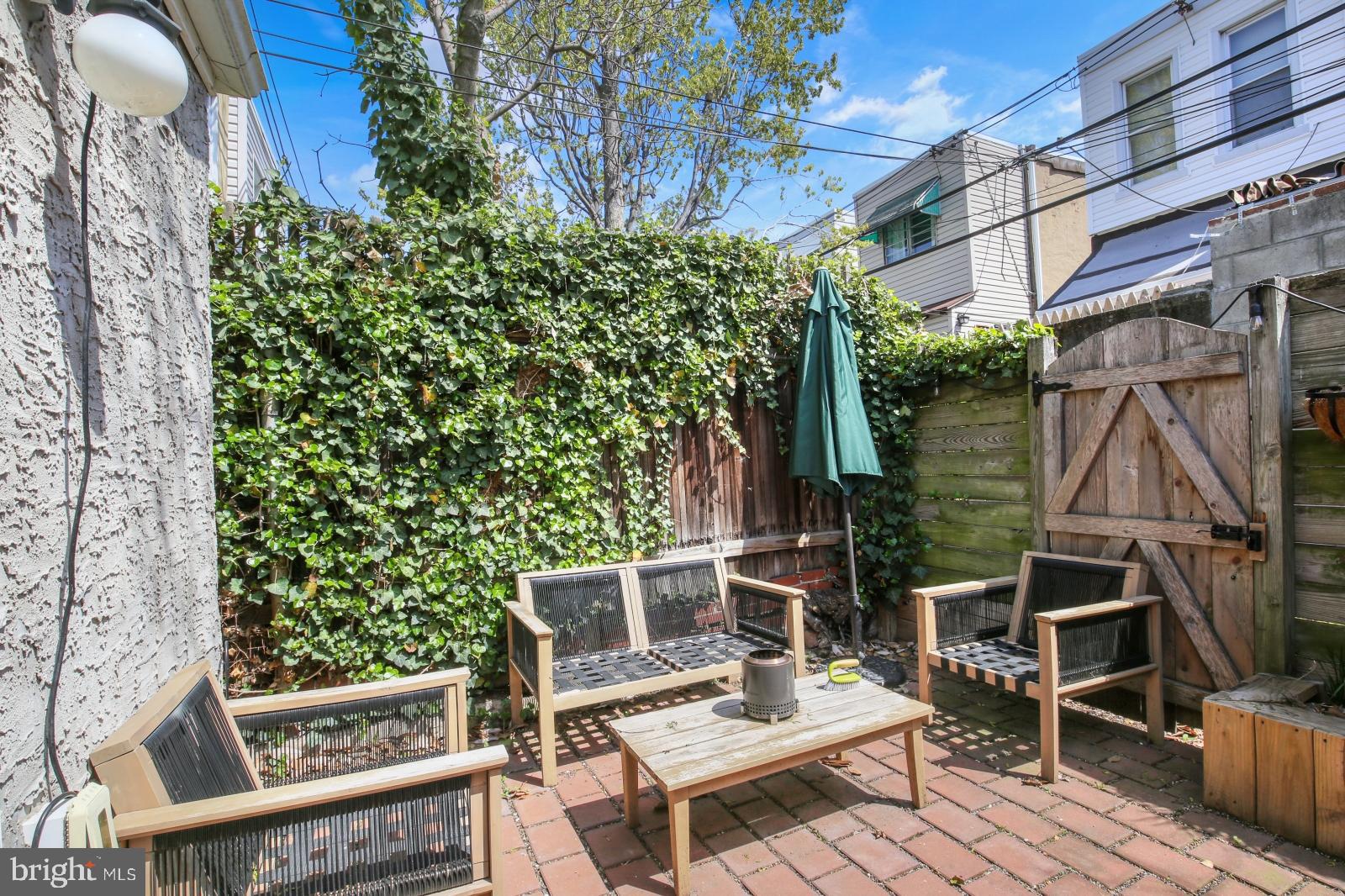 FITLER SQUARE - Residential Lease