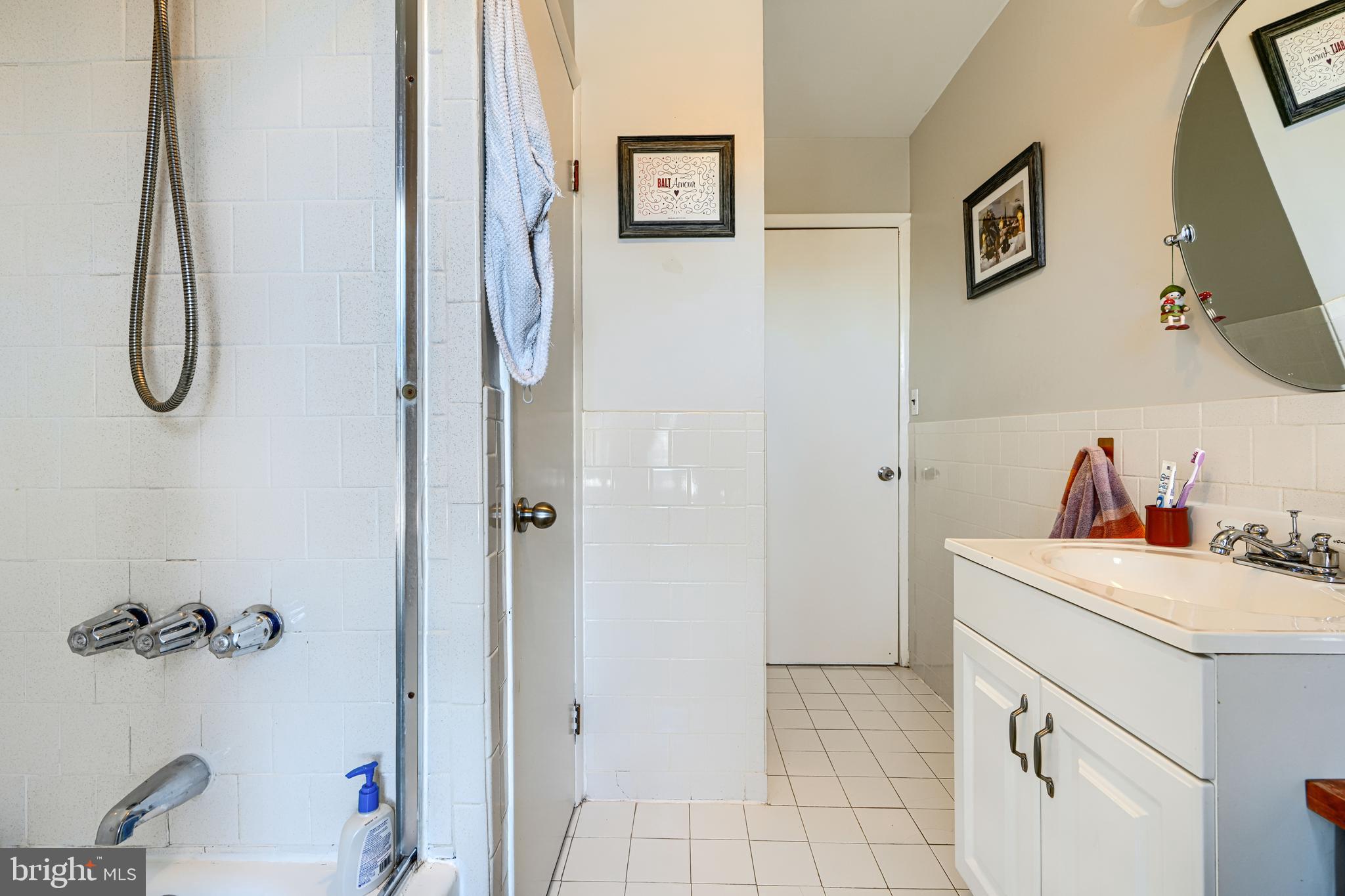 BOLTON HILL HISTORIC DISTRICT - Residential Income