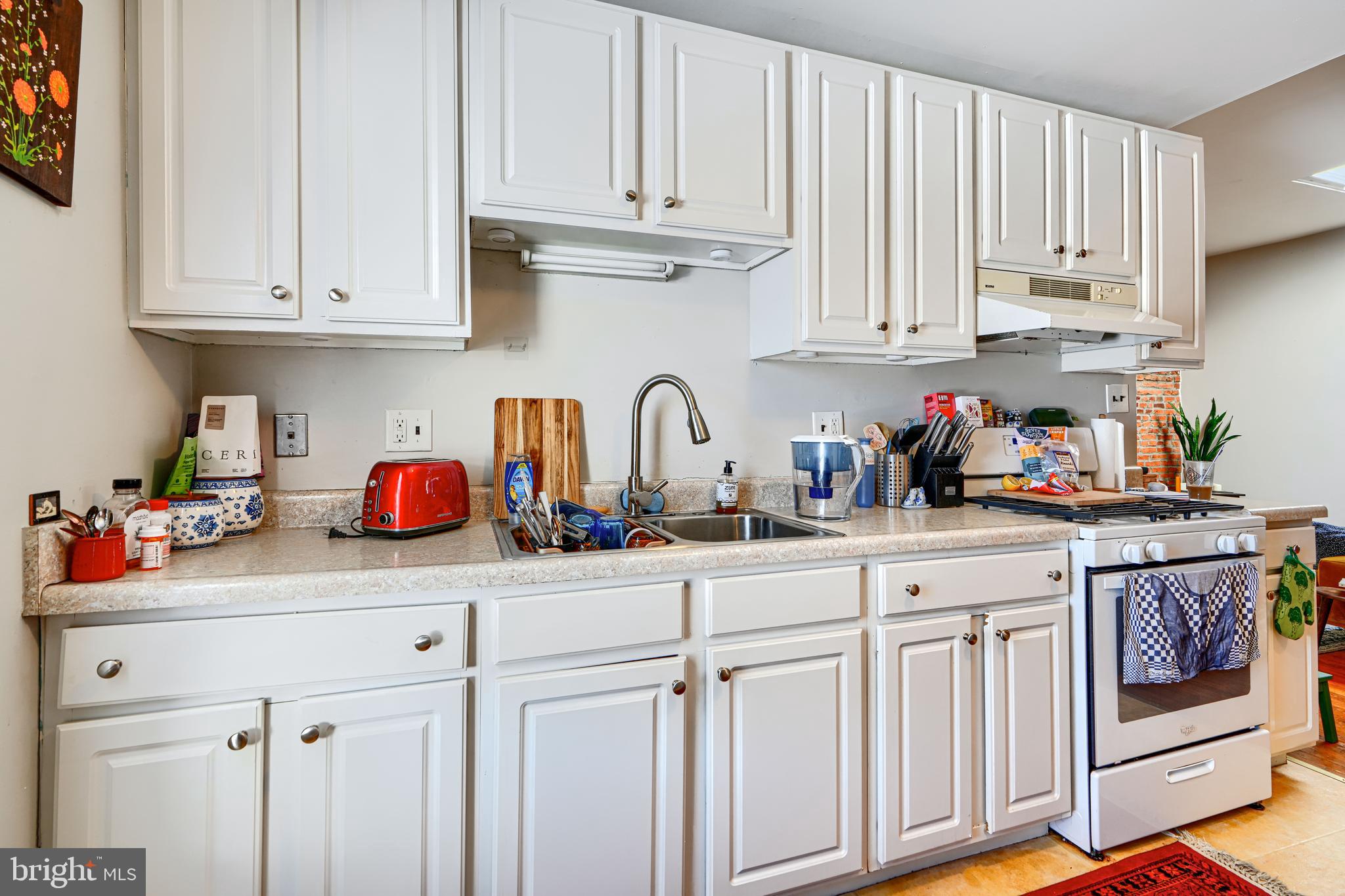 BOLTON HILL HISTORIC DISTRICT - Residential Income