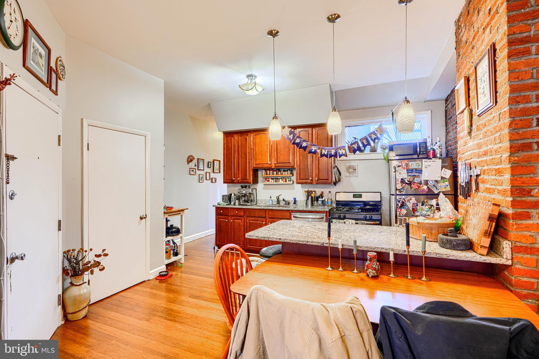 BOLTON HILL HISTORIC DISTRICT - Residential Income