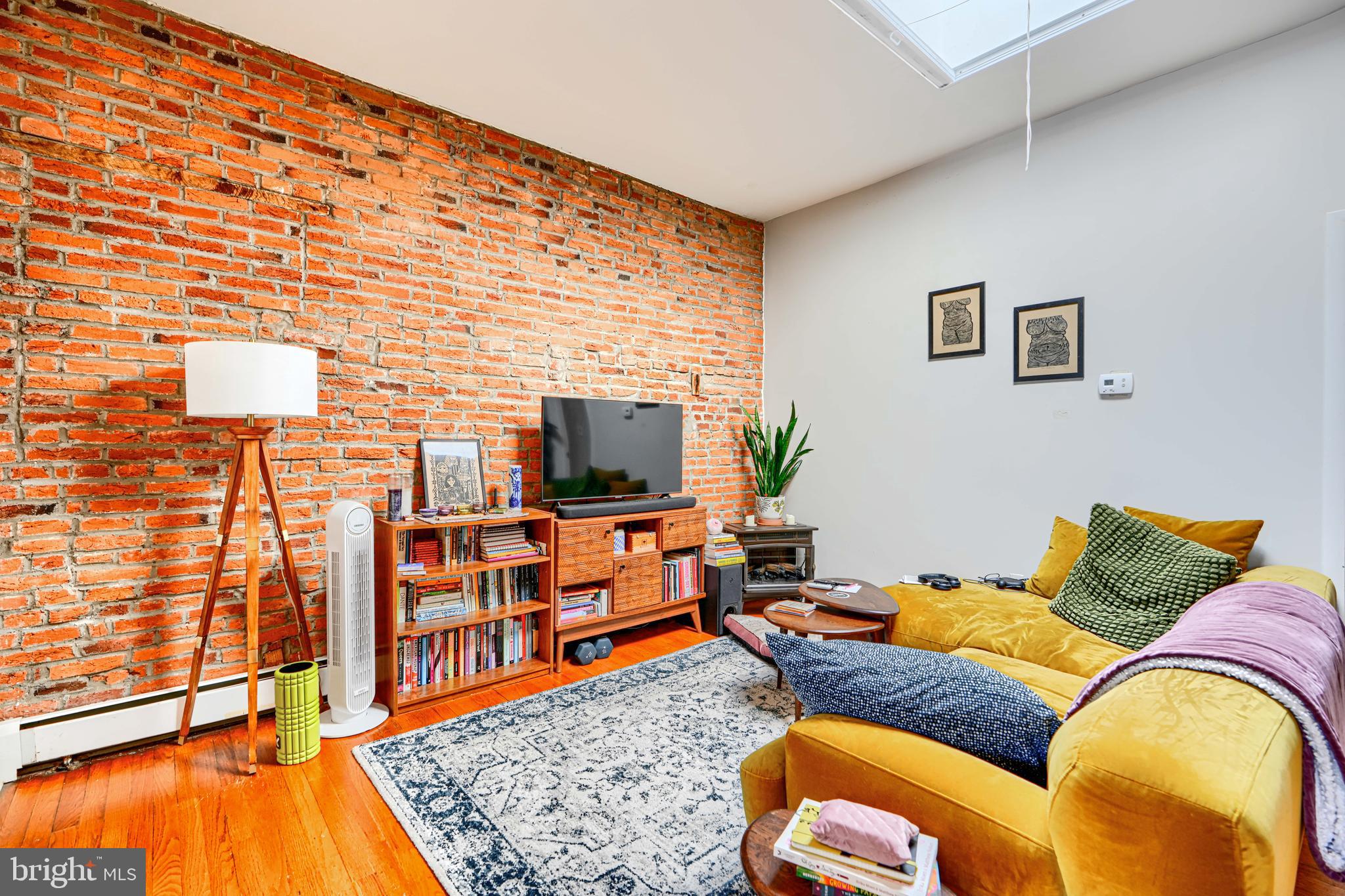 BOLTON HILL HISTORIC DISTRICT - Residential Income