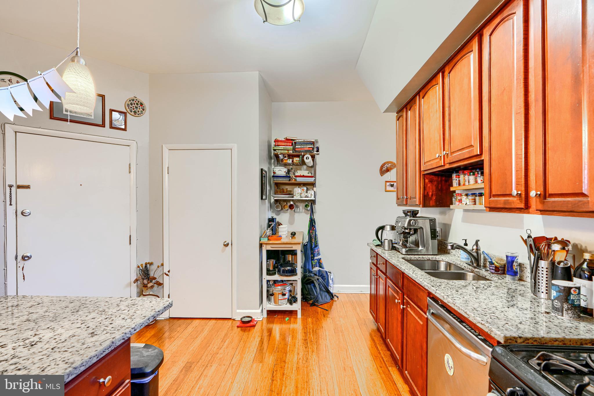 BOLTON HILL HISTORIC DISTRICT - Residential Income