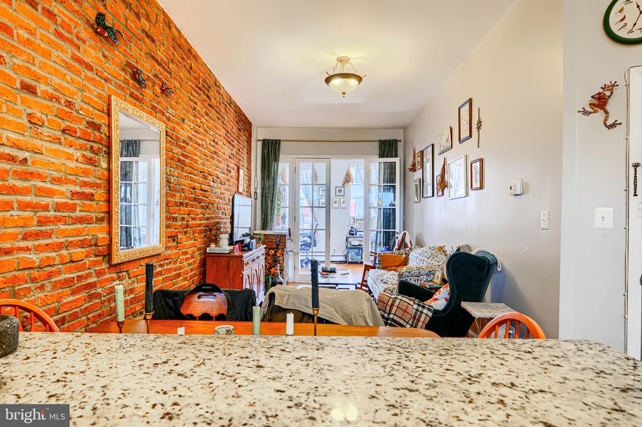 BOLTON HILL HISTORIC DISTRICT - Residential Income