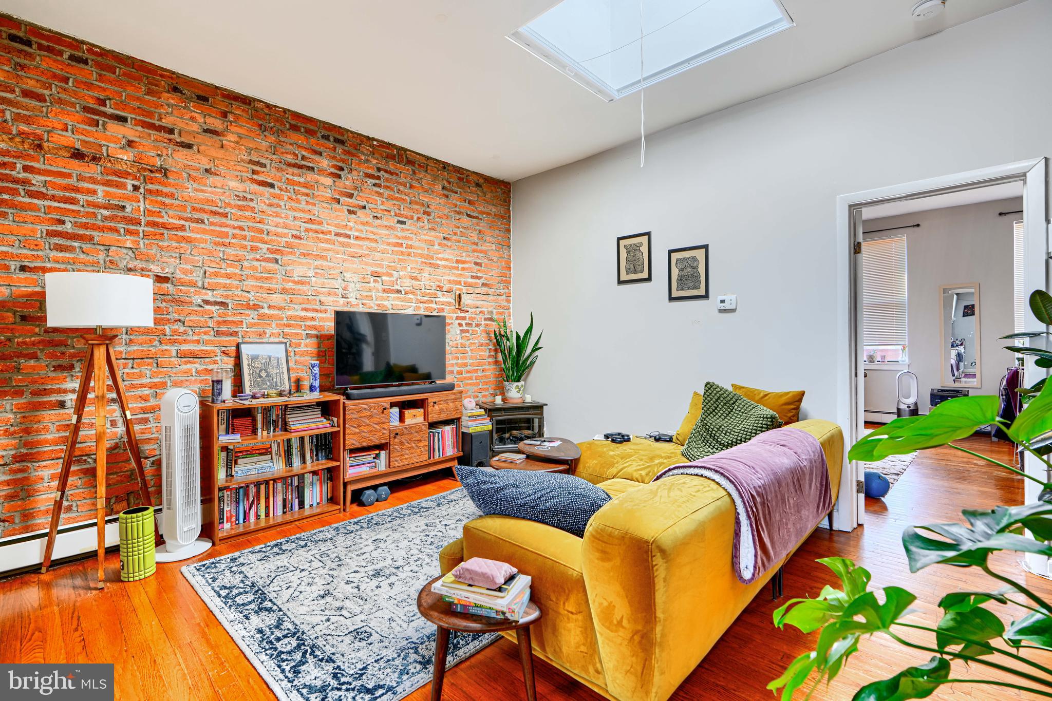 BOLTON HILL HISTORIC DISTRICT - Residential Income