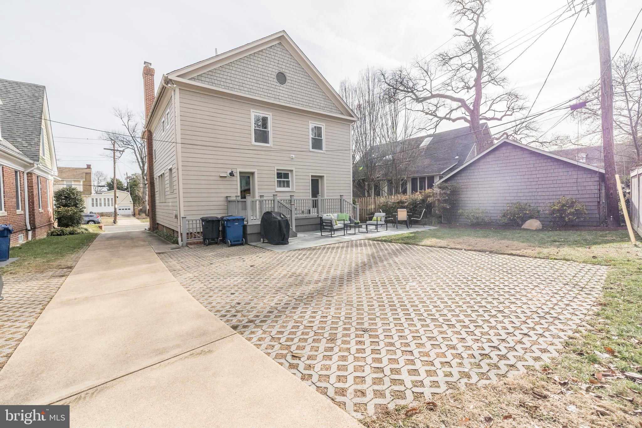 ROSEMONT - Residential