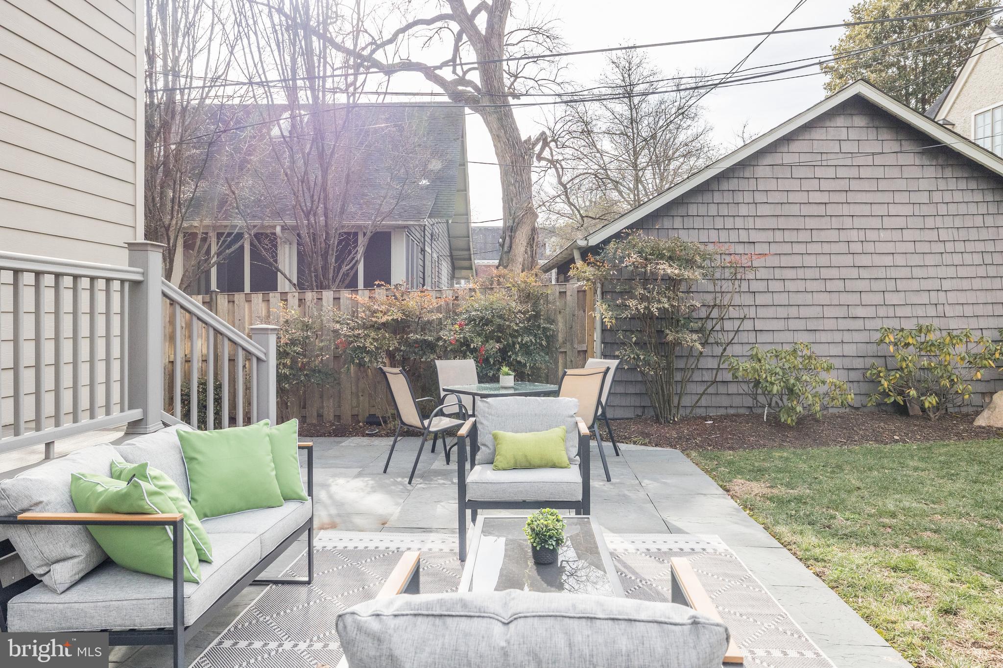 ROSEMONT - Residential