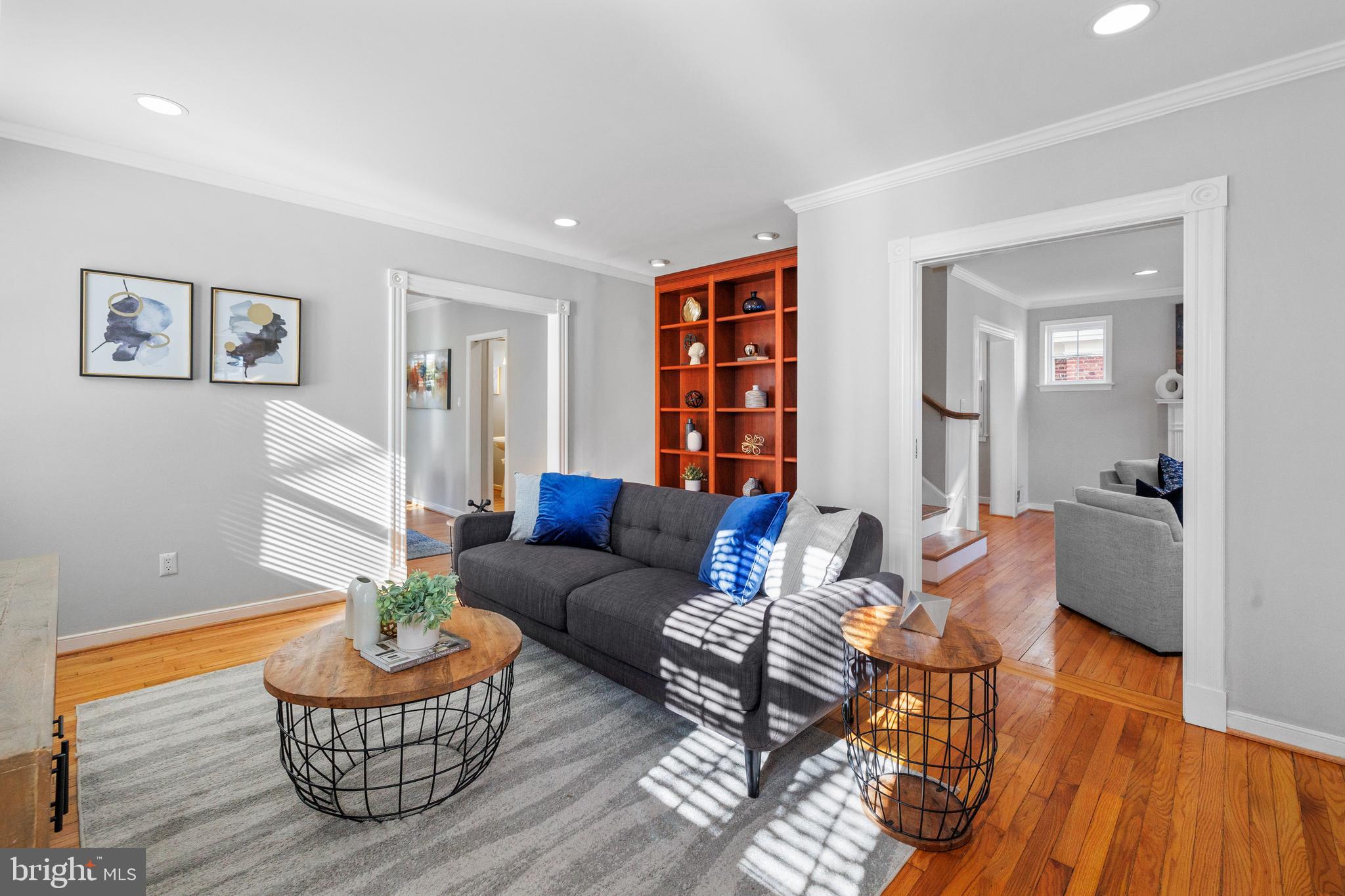 ROSEMONT - Residential