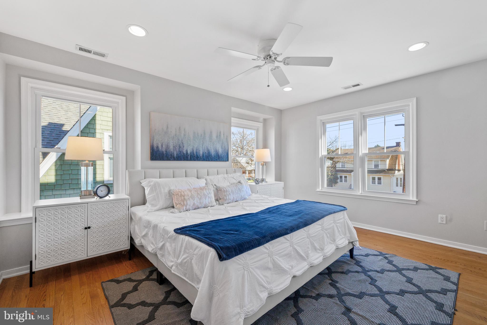 ROSEMONT - Residential