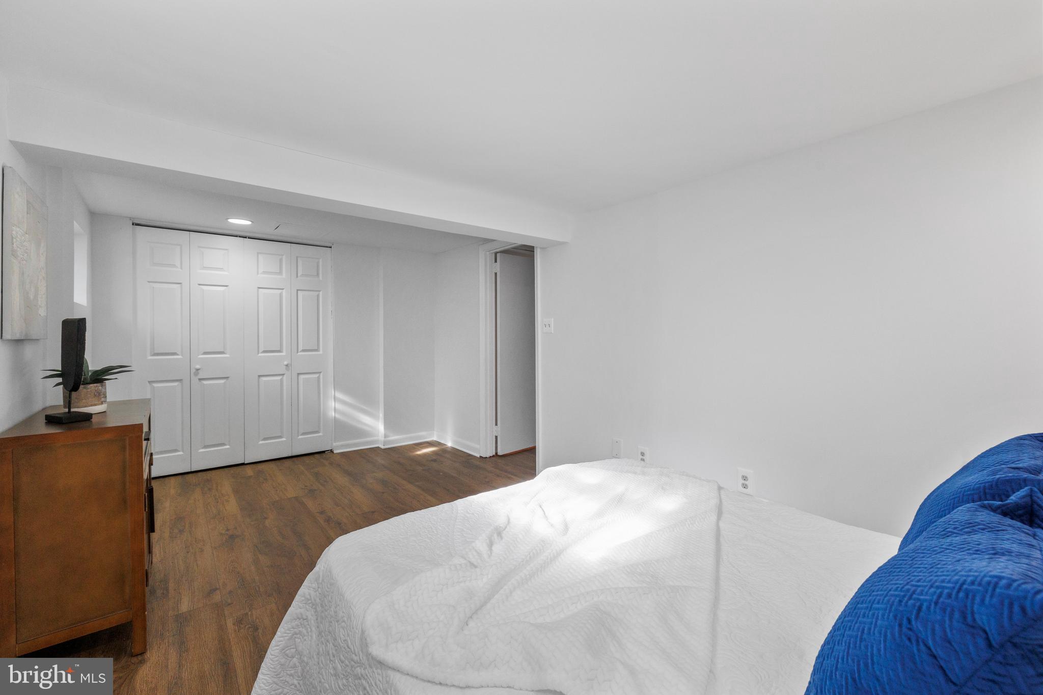 ROSEMONT - Residential