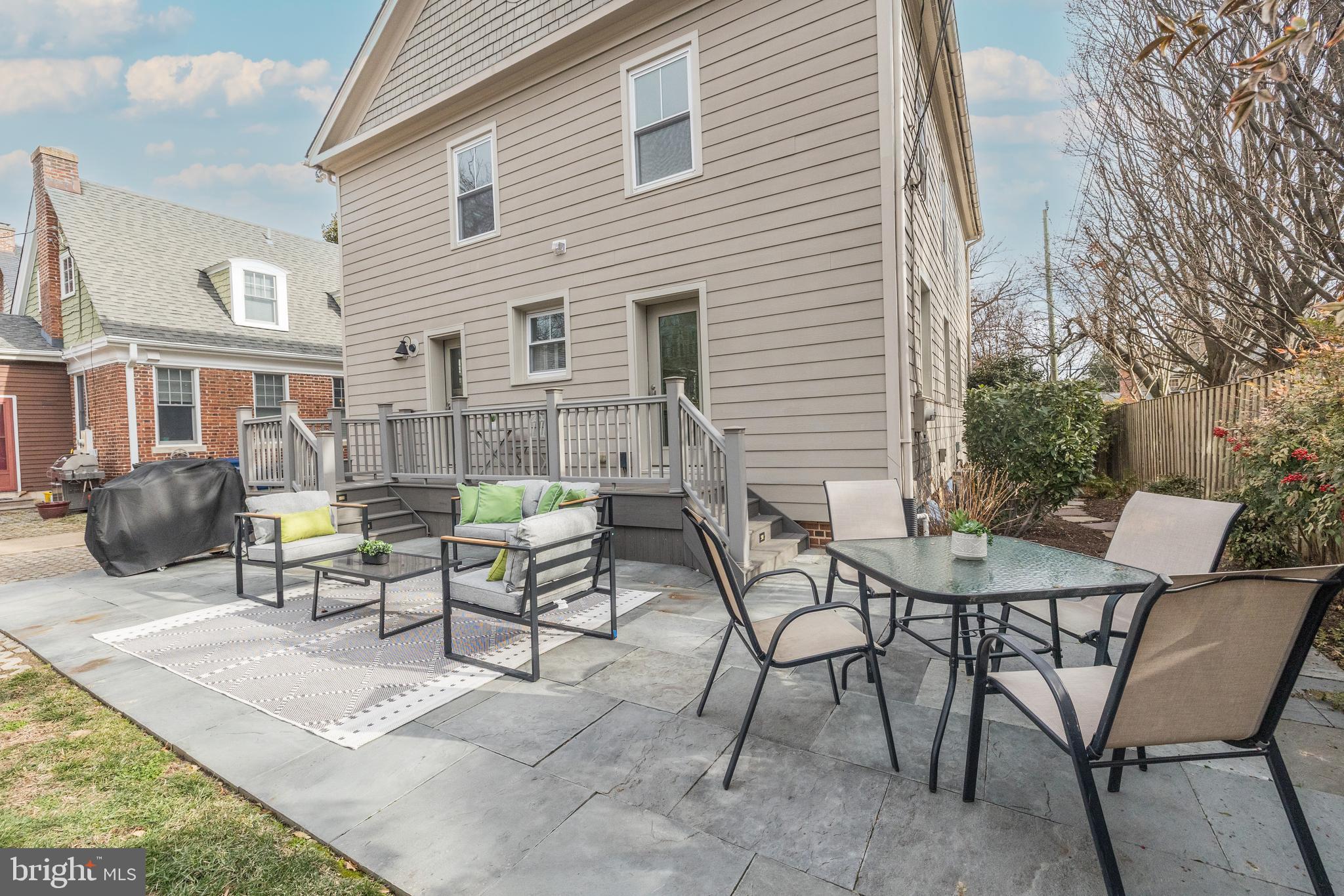 ROSEMONT - Residential