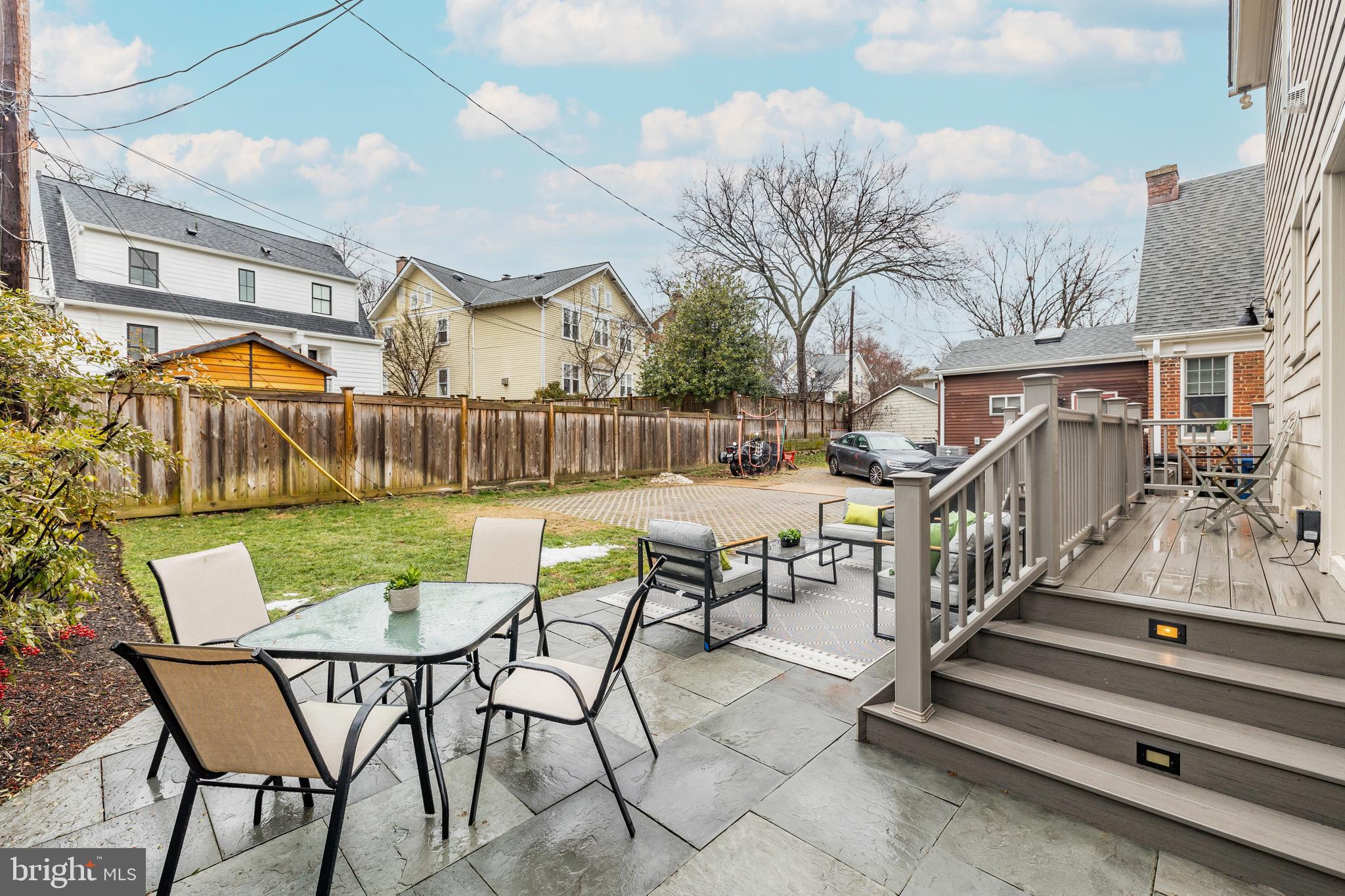 ROSEMONT - Residential