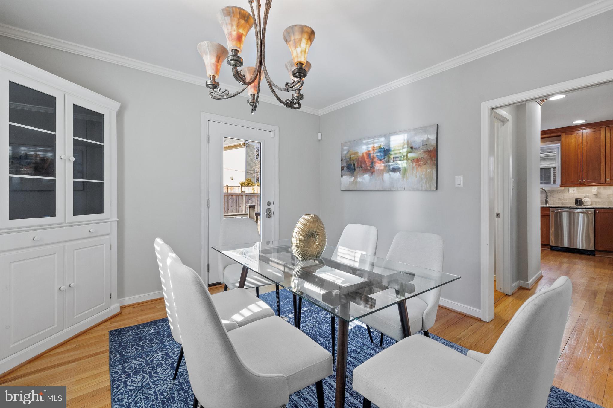 ROSEMONT - Residential