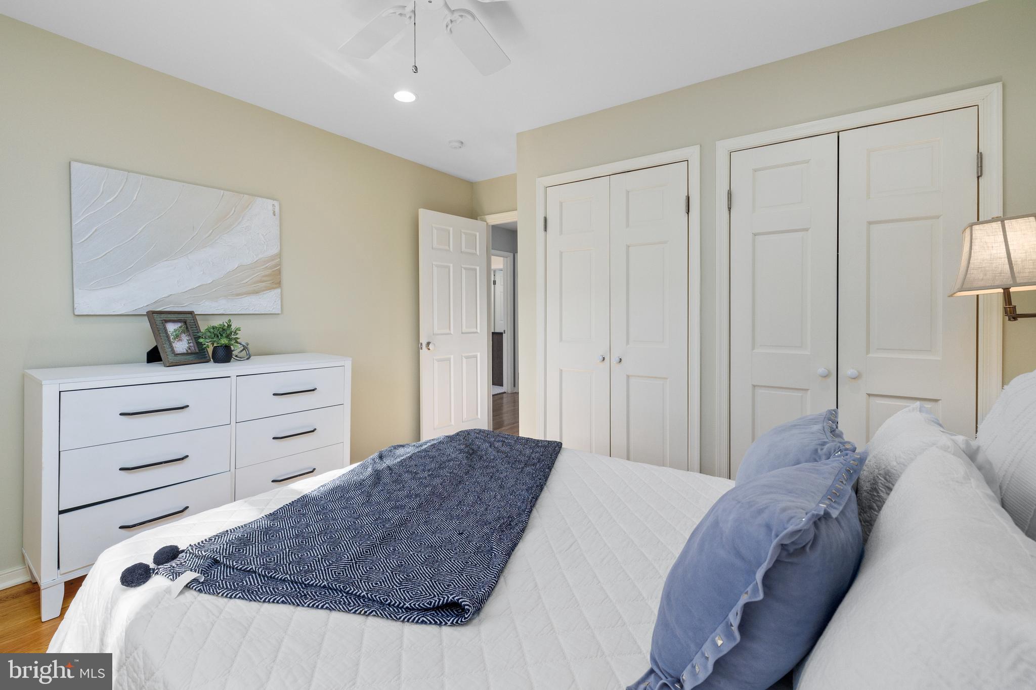 ROSEMONT - Residential