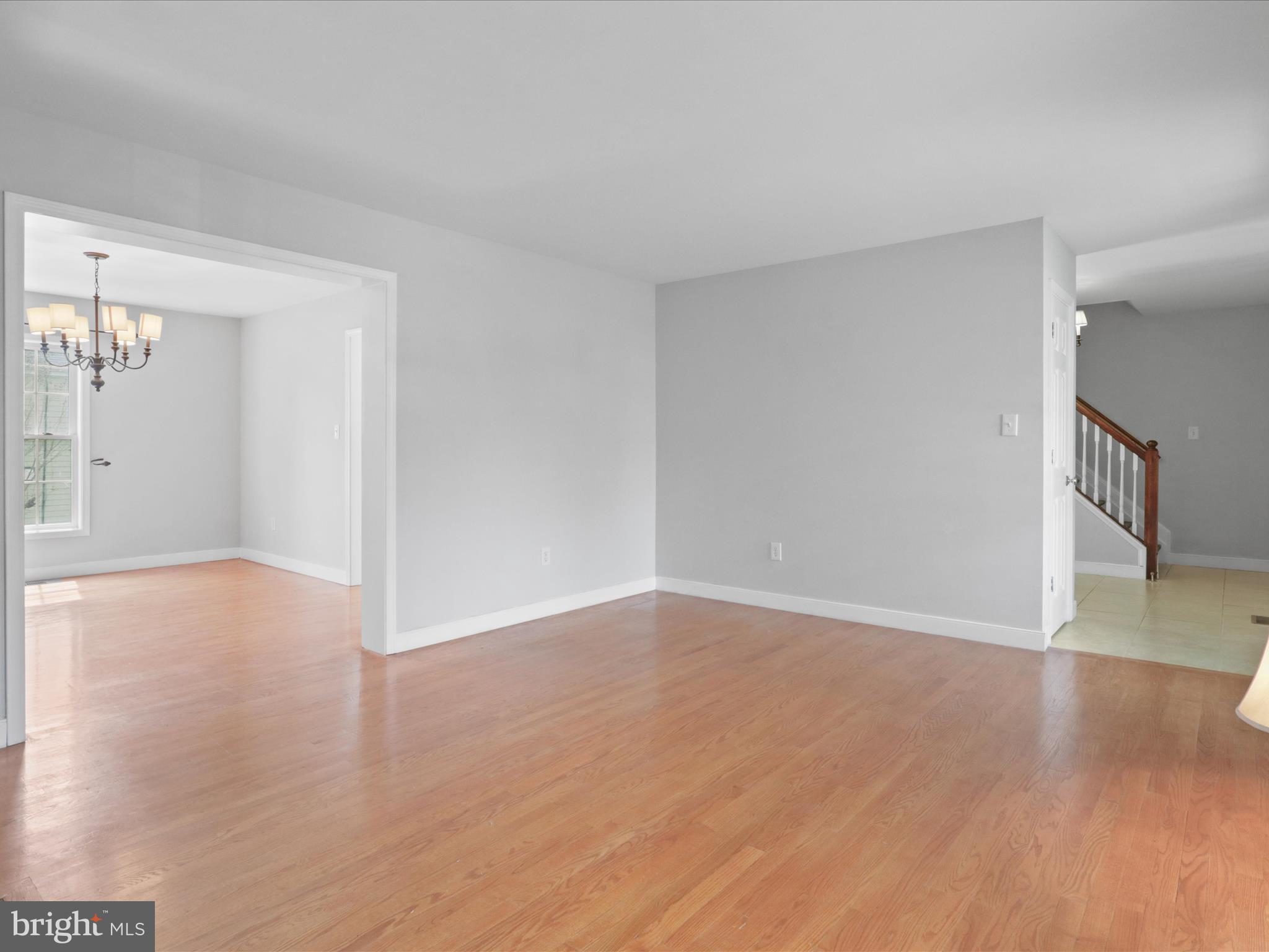 HIGHVIEW PARK - Residential Lease