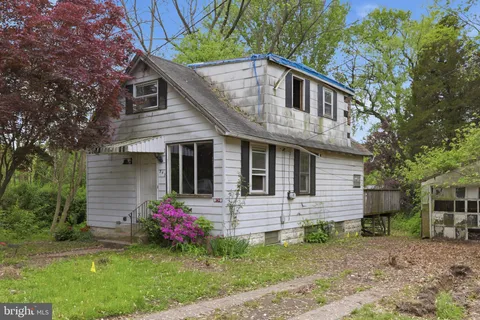 MLS: NJCD2116306